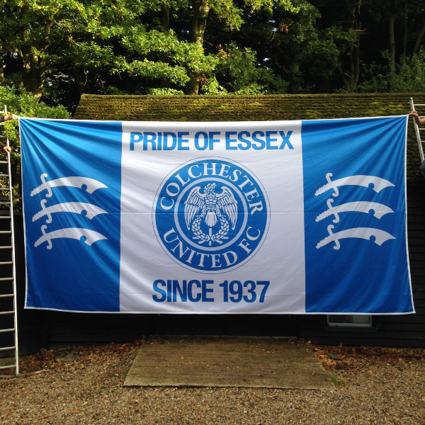 20ft x 10ft (6.10m x 3.05m) Custom Football Flag | footballflags.co.uk